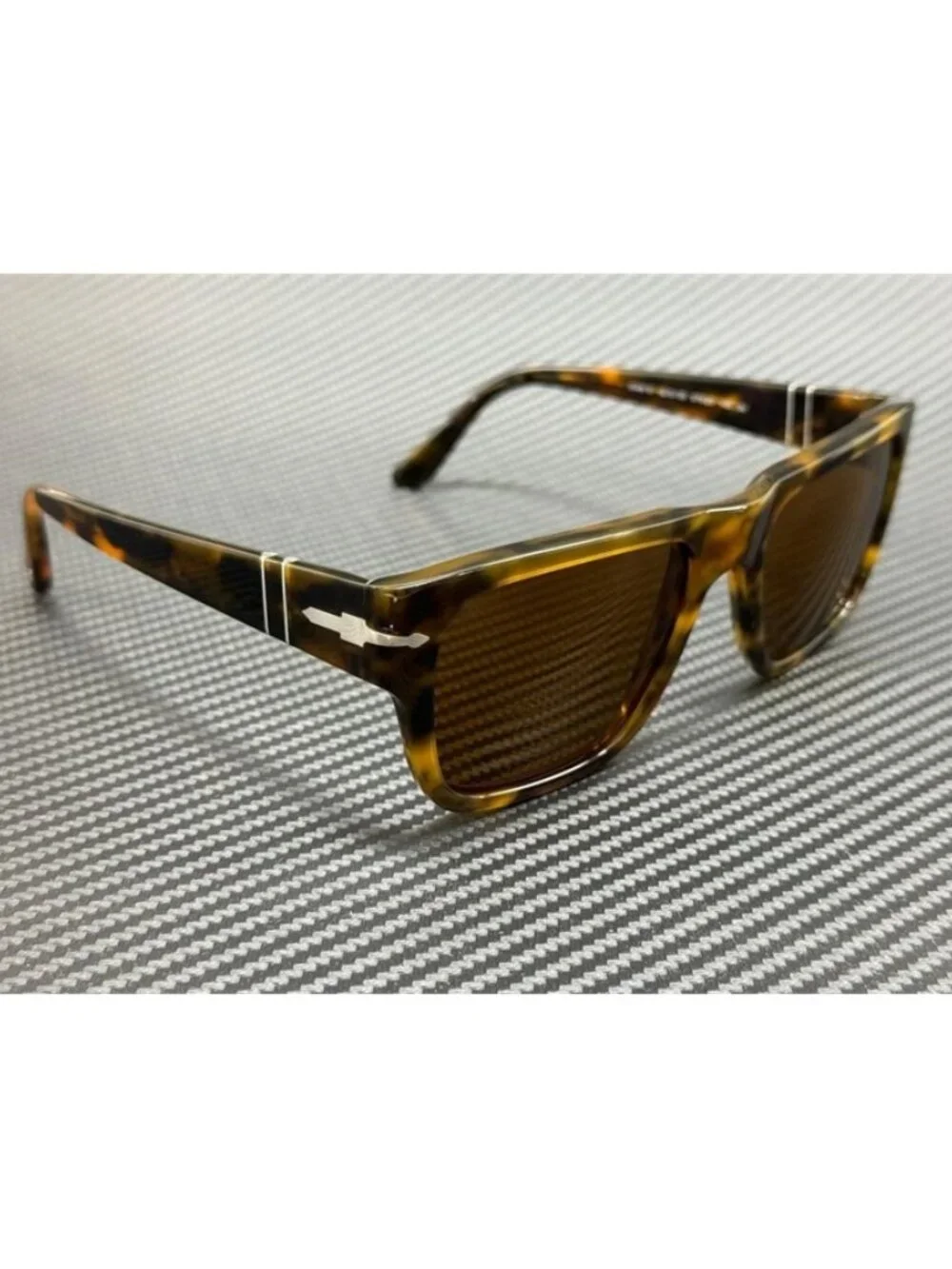 New Persol Men Havana Brown Sunglasses 55-20-145